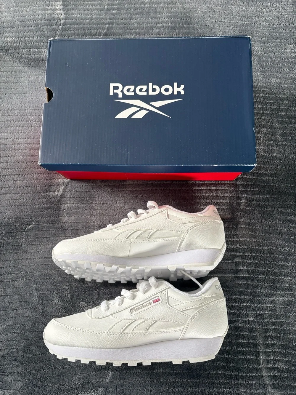 Reebok CL Renaissance Women’s White Leather Sneakers - NWOT